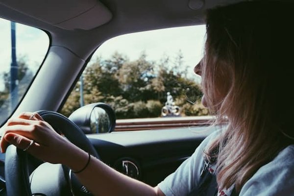 Quels sont les critères pour choisir une auto-école de qualité ?