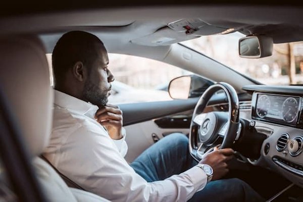 Comment choisir son accompagnateur pour la conduite accompagnée ?